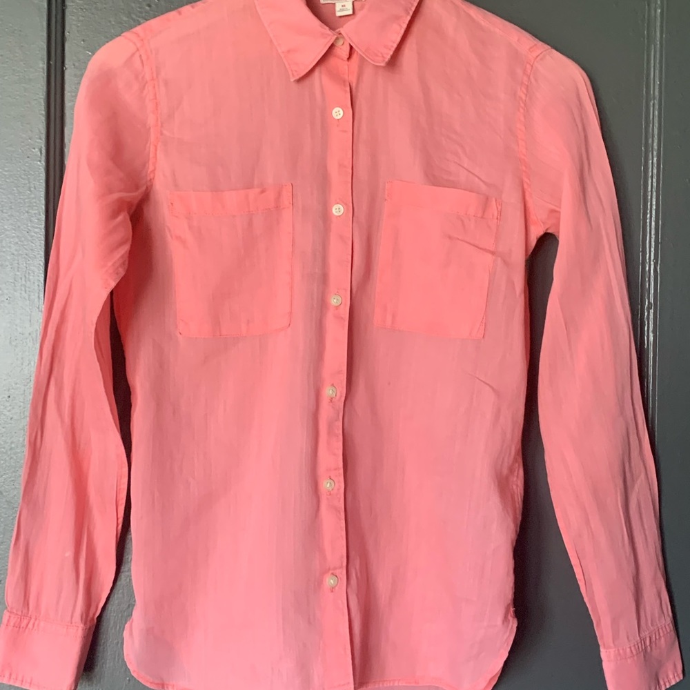 Women’s Gap Size XS Dress Shirt Coral